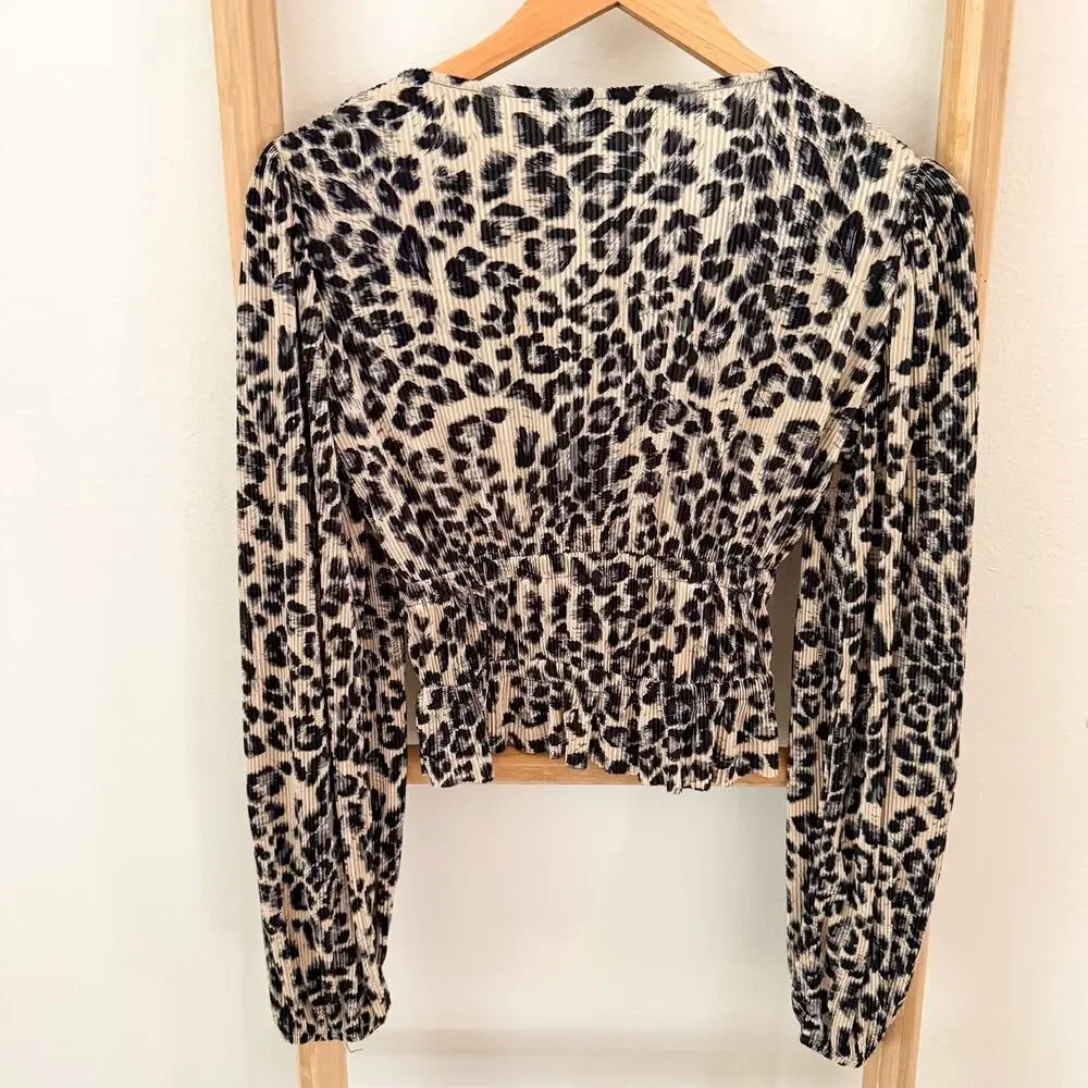 ZARA Leopard Print Plisse Ruched Peplum Blouse Puff Sleeve Crop Top Small